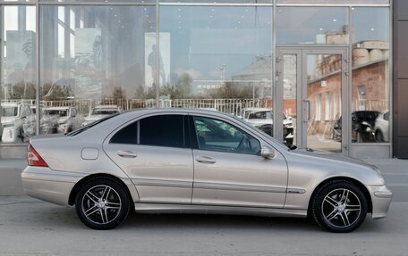 Mercedes-Benz C-Класс, 2005 год, 660 000 рублей, 4 фотография