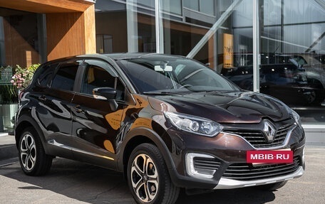 Renault Kaptur I рестайлинг, 2017 год, 1 335 000 рублей, 5 фотография