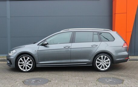 Volkswagen Golf VII, 2019 год, 2 099 000 рублей, 2 фотография