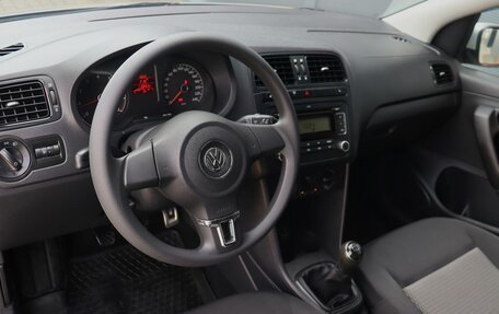 Volkswagen Polo VI (EU Market), 2012 год, 969 000 рублей, 5 фотография