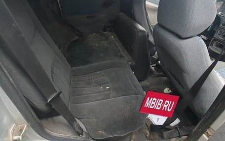 Chevrolet Niva I рестайлинг, 2004 год, 158 160 рублей, 8 фотография