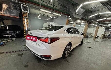 Lexus ES VII, 2021 год, 4 300 000 рублей, 2 фотография