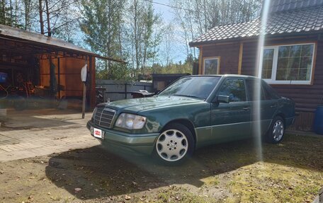 Mercedes-Benz E-Класс, 1994 год, 1 450 000 рублей, 7 фотография
