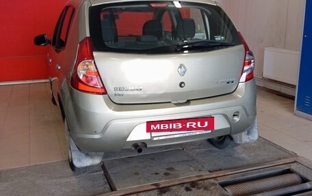 Renault Sandero I, 2011 год, 450 000 рублей, 2 фотография