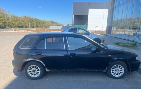 Nissan Almera, 1999 год, 195 000 рублей, 2 фотография
