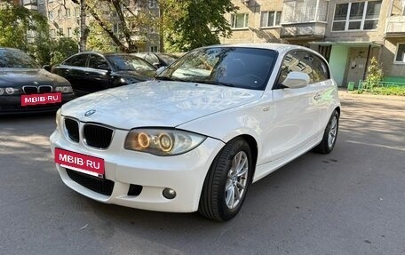 BMW 1 серия, 2011 год, 820 000 рублей, 3 фотография