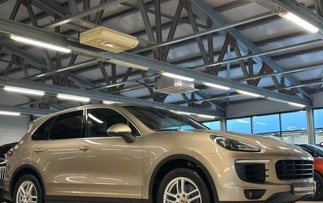 Porsche Cayenne III, 2015 год, 4 899 000 рублей, 2 фотография