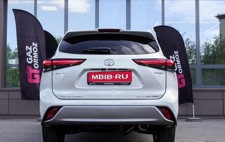 Toyota Highlander, 2025 год, 5 490 000 рублей, 5 фотография