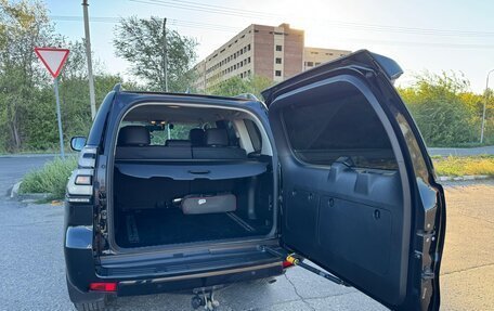 Toyota Land Cruiser Prado 150 рестайлинг 2, 2021 год, 6 900 000 рублей, 5 фотография
