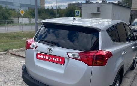 Toyota RAV4, 2013 год, 1 850 000 рублей, 4 фотография