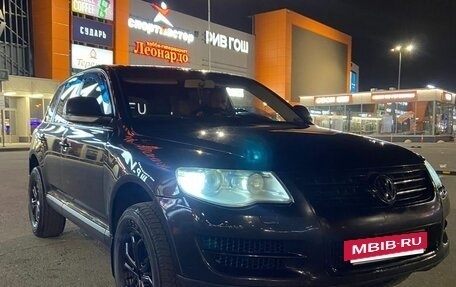 Volkswagen Touareg III, 2008 год, 875 000 рублей, 2 фотография