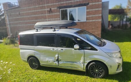 Honda Stepwgn IV, 2015 год, 855 000 рублей, 5 фотография