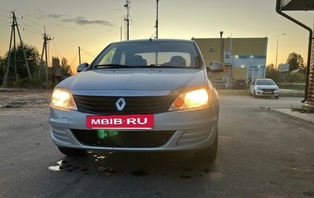 Renault Logan I, 2013 год, 350 000 рублей, 2 фотография
