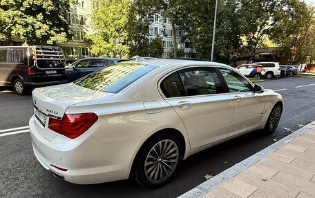 BMW 7 серия, 2011 год, 1 360 000 рублей, 4 фотография