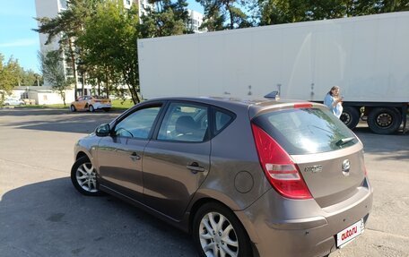 Hyundai i30 I, 2011 год, 700 000 рублей, 4 фотография