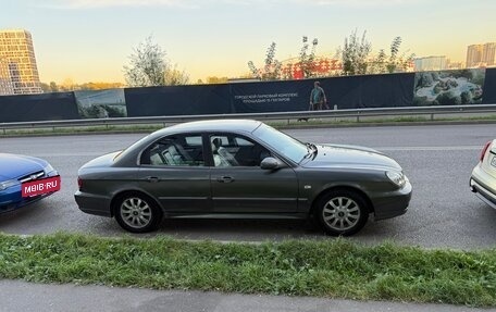 Hyundai Sonata IV рестайлинг, 2005 год, 310 000 рублей, 3 фотография