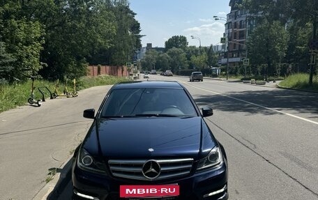 Mercedes-Benz C-Класс, 2011 год, 1 599 000 рублей, 3 фотография