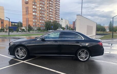Mercedes-Benz E-Класс, 2017 год, 2 920 000 рублей, 3 фотография