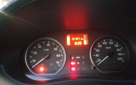 Renault Logan I, 2012 год, 420 000 рублей, 2 фотография