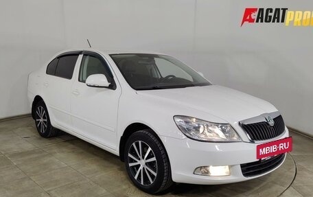 Skoda Octavia, 2013 год, 830 000 рублей, 3 фотография