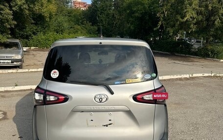 Toyota Sienta II, 2016 год, 1 380 000 рублей, 3 фотография
