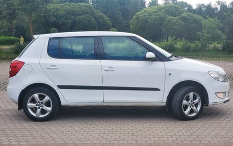 Skoda Fabia II, 2011 год, 650 000 рублей, 4 фотография