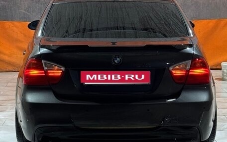 BMW 3 серия, 2005 год, 1 000 000 рублей, 3 фотография