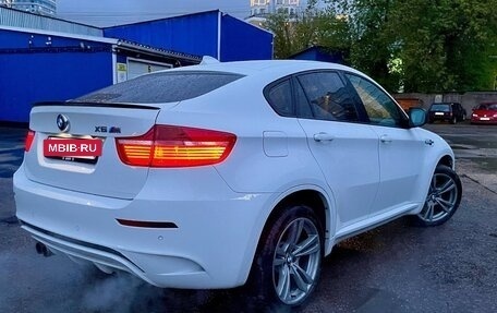 BMW X6 M, 2010 год, 1 600 000 рублей, 3 фотография
