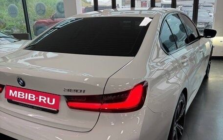 BMW 3 серия, 2022 год, 3 600 000 рублей, 9 фотография