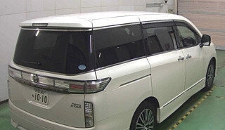 Nissan Elgrand III, 2021 год, 2 500 000 рублей, 3 фотография