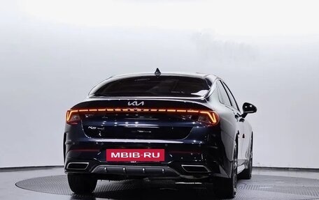 KIA K5, 2022 год, 1 800 100 рублей, 4 фотография