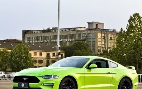 Ford Mustang VI рестайлинг, 2021 год, 2 000 006 рублей, 3 фотография