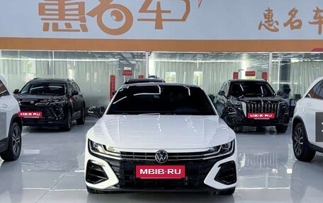Volkswagen Passat CC, 2021 год, 2 342 900 рублей, 2 фотография
