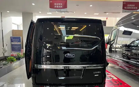 Ford Tourneo Custom I рестайлинг, 2025 год, 6 250 000 рублей, 5 фотография