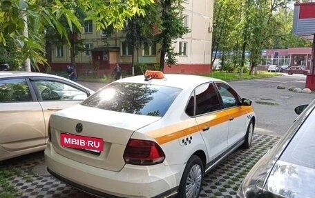 Volkswagen Polo VI (EU Market), 2017 год, 450 000 рублей, 3 фотография