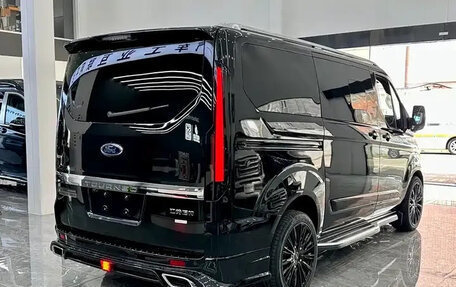 Ford Tourneo Custom I рестайлинг, 2025 год, 6 730 000 рублей, 4 фотография