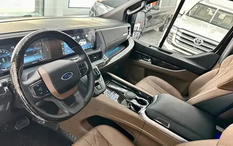 Ford Tourneo Custom I рестайлинг, 2025 год, 6 730 000 рублей, 7 фотография