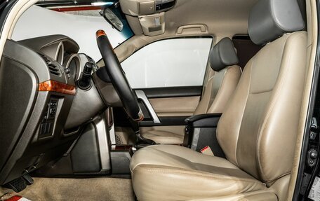 Toyota Land Cruiser Prado 150 рестайлинг 2, 2012 год, 2 600 000 рублей, 7 фотография