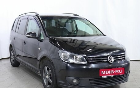 Volkswagen Touran III, 2011 год, 918 000 рублей, 3 фотография