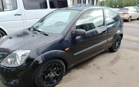 Ford Fiesta, 2007 год, 270 000 рублей, 3 фотография