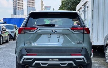 Toyota RAV4, 2020 год, 2 390 200 рублей, 5 фотография