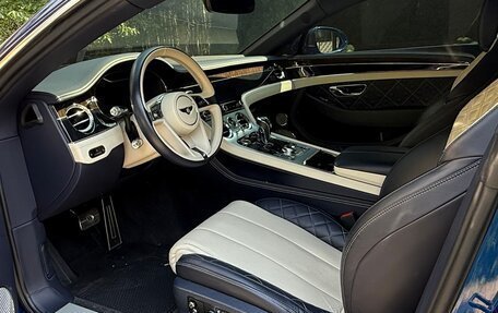 Bentley Continental GT III, 2018 год, 14 000 000 рублей, 4 фотография