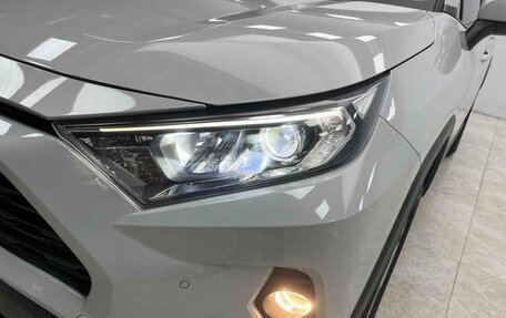 Toyota RAV4, 2021 год, 2 699 777 рублей, 8 фотография