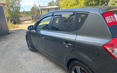 KIA cee'd I рестайлинг, 2010 год, 800 000 рублей, 3 фотография