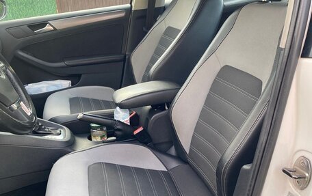 Volkswagen Jetta VI, 2013 год, 1 100 000 рублей, 9 фотография