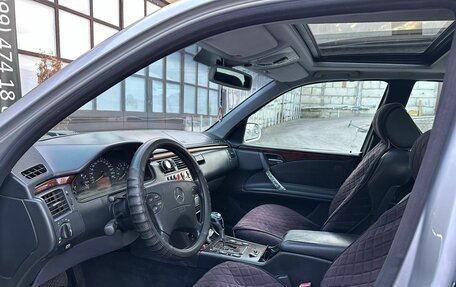 Mercedes-Benz E-Класс, 2000 год, 445 000 рублей, 9 фотография