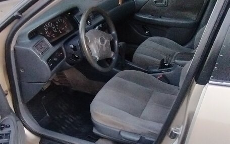 Toyota Camry, 2000 год, 385 000 рублей, 8 фотография