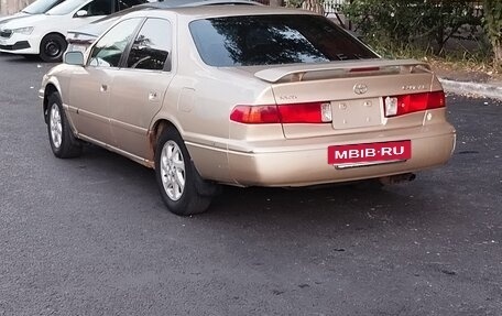 Toyota Camry, 2000 год, 385 000 рублей, 4 фотография