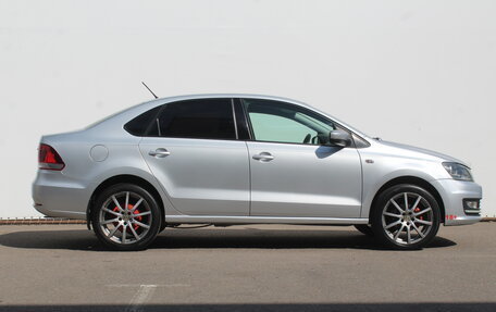 Volkswagen Polo VI (EU Market), 2015 год, 850 000 рублей, 4 фотография