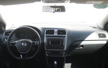 Volkswagen Polo VI (EU Market), 2015 год, 850 000 рублей, 15 фотография